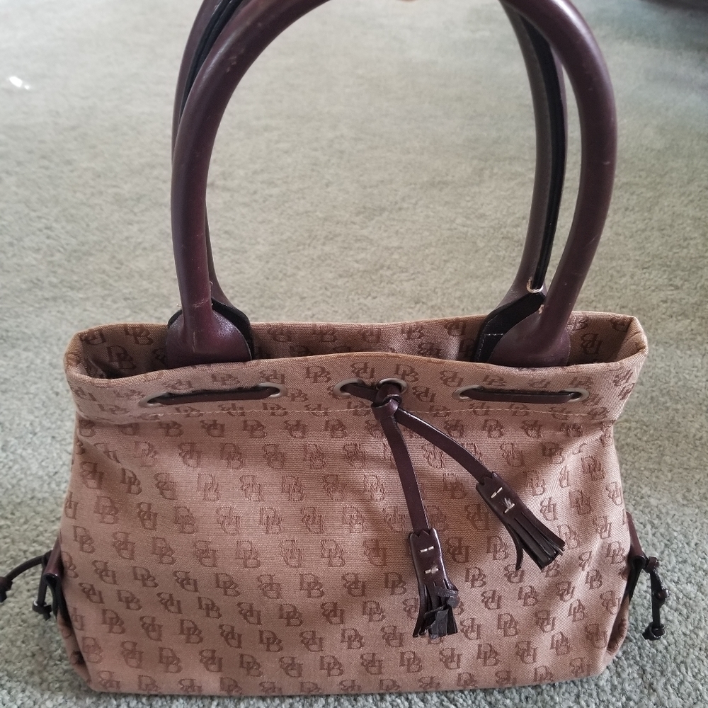 Dooney and Bourke purse